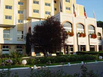 Metropole Hotel & Spa Metropole Hotel & Spa