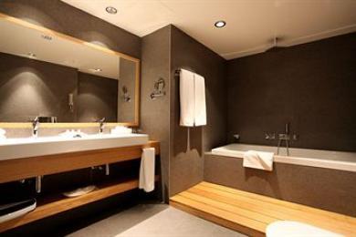 Holiday Inn Holiday Inn Tbilisi Holiday Inn Holiday Inn Tbilisi