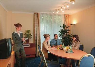 Holiday Inn Dusseldorf-ratingen Holiday Inn Dusseldorf-ratingen