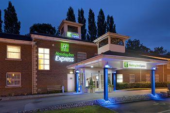 Exterior - Holiday Inn Express Leeds East Exterior - Holiday Inn Express Leeds East