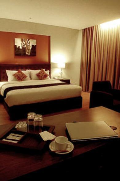 Aston Tanjung Aston Tanjung