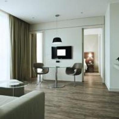 Move Hotel Move Hotel