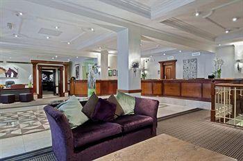  - Hilton London Green Park Hotel