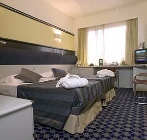 NH Hotel Ambasciatori NH Hotel Ambasciatori