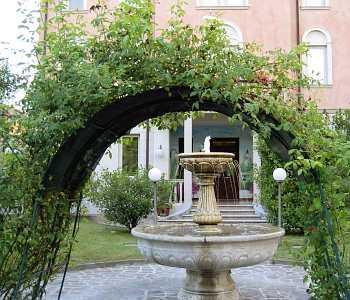 Park Hotel Villa Leon d'Oro Park Hotel Villa Leon d'Oro