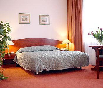Mdm Hotel Mdm Hotel
