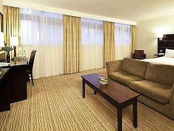  - Mercure Manchester Piccadilly Hotel