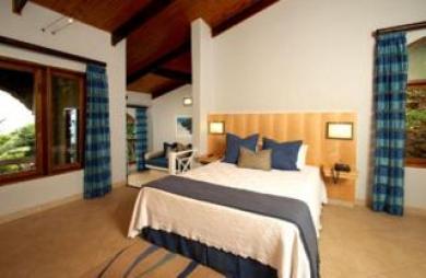 Coco de Mer Hotel and Black Parrot Coco de Mer Hotel and Black Parrot