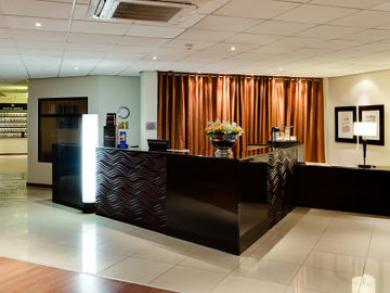 Protea Hotel Oasis Protea Hotel Oasis