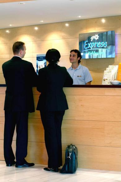 Express By Holiday Inn Molins De Rei Express By Holiday Inn Molins De Rei