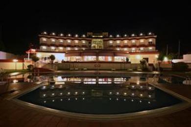 Nanin Hotel Nanin Hotel