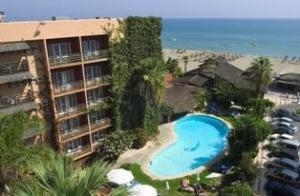 Tropicana & Beach Club Tropicana & Beach Club