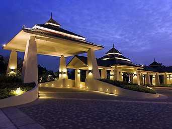Novotel Chumphon Beach Resort and Golf Novotel Chumphon Beach Resort and Golf