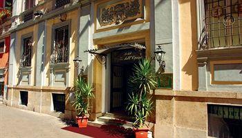 Exterior - Hotel Giglio dell'Opera Exterior - Hotel Giglio dell'Opera
