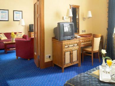 Grange Bracknell Grange Bracknell